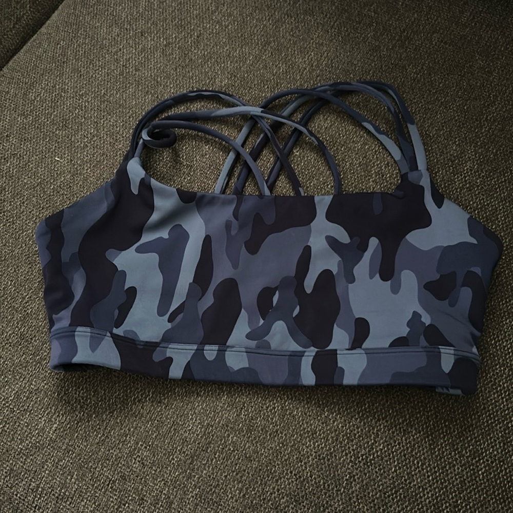 Gap fit eclipse sports bra